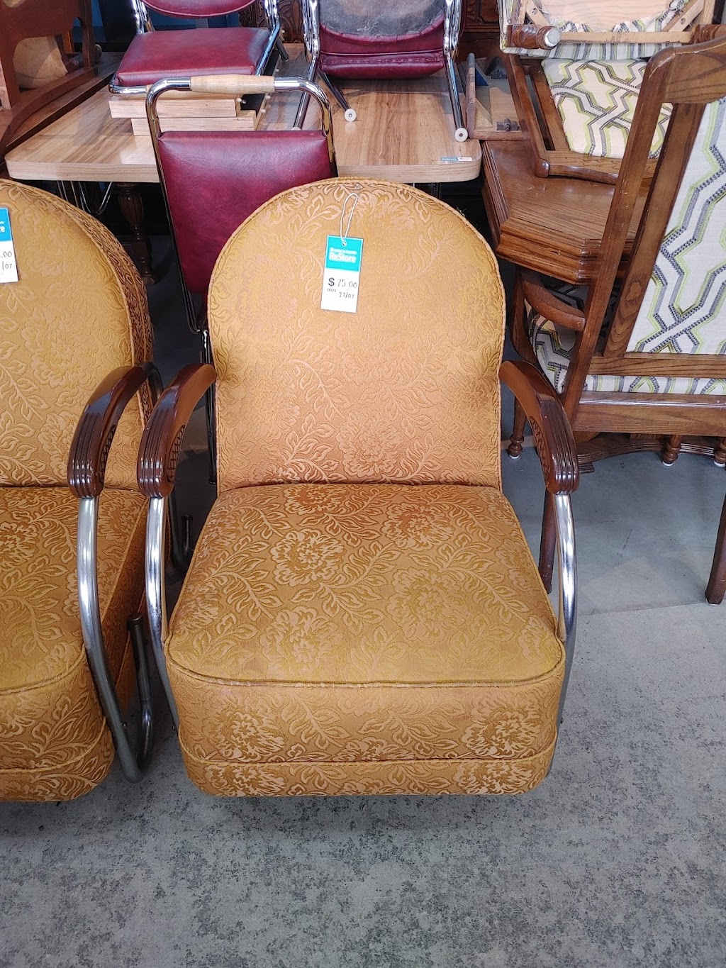 Habitat ReStore Newmarket | 16715 Yonge St unit c, Newmarket, ON L3X 1X4, Canada | Phone: (905) 868-8723