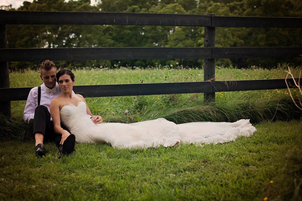 Century Wedding Barn | 10068 Fernhill Dr, Denfield, ON N0M 1P0, Canada | Phone: (519) 476-9300