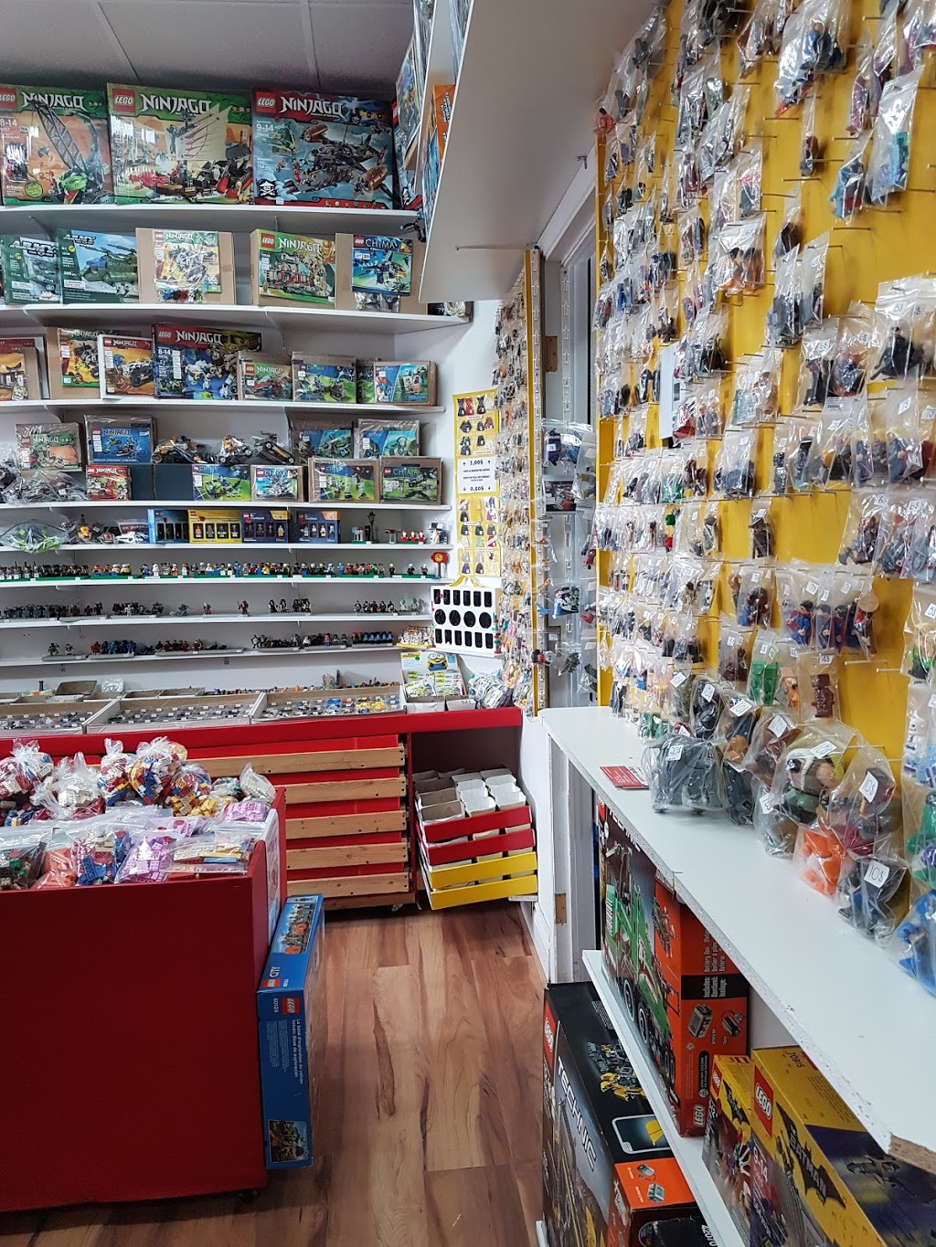 Briques TOYS Jouets | 190-B Avenue Eugène-Lamontagne, Québec, QC G1L 2C4, Canada | Phone: (418) 476-7975