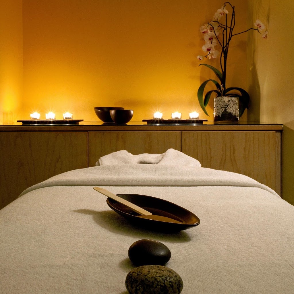 Holistic Centre - Massage Spa | 2890 Victoria St N, Breslau, ON N0B 1M0, Canada | Phone: (519) 648-3122