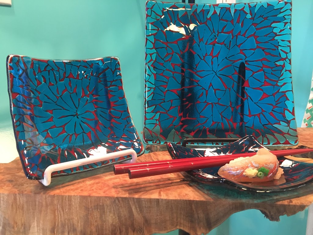 Angela Prive Glass Art | 308 Granville St, Bridgetown, NS B0S 1C0, Canada | Phone: (902) 824-6526