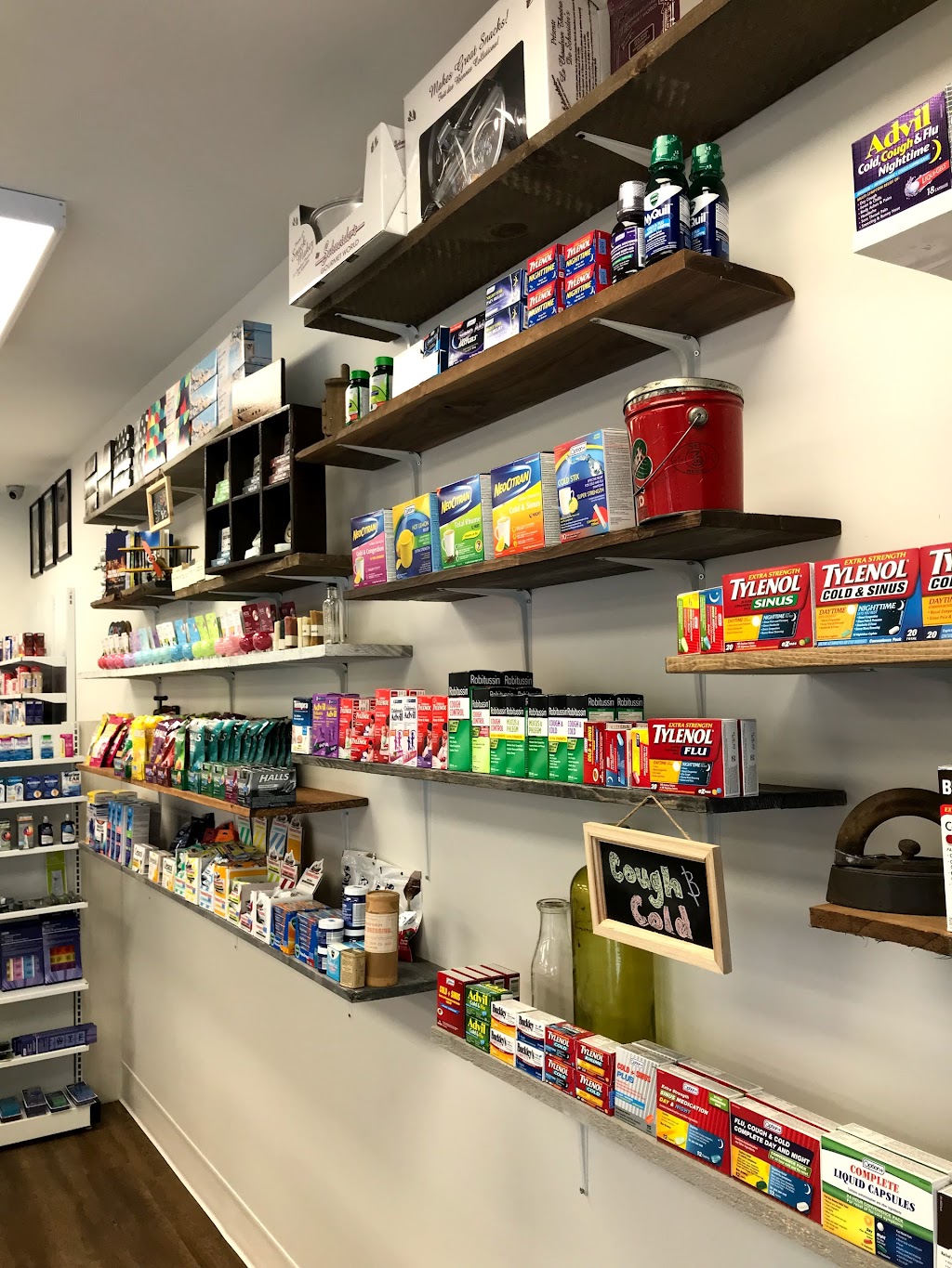 Mint Health + Drugs Church Street | 10631 96 St, Edmonton, AB T5H 2J1, Canada | Phone: (780) 426-7701