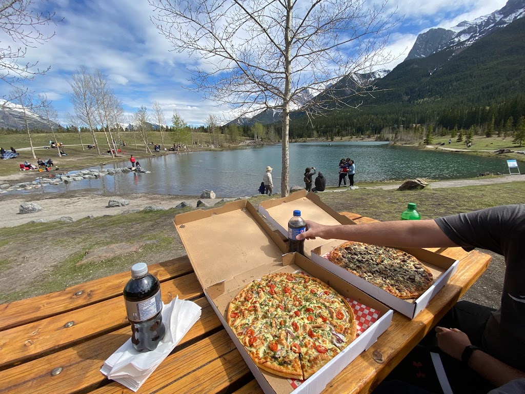 Red Rock Pizza Canmore | 1005 Cougar Creek Dr #100, Canmore, AB T1W 1E1, Canada | Phone: (403) 675-4443