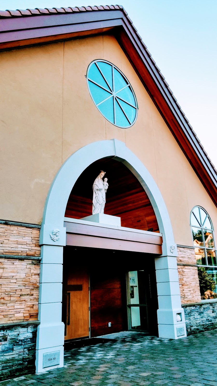 St Clare of Assisi Catholic Church | 2888 Delahaye Dr, Coquitlam, BC V3B 4T5, Canada | Phone: (604) 941-4800