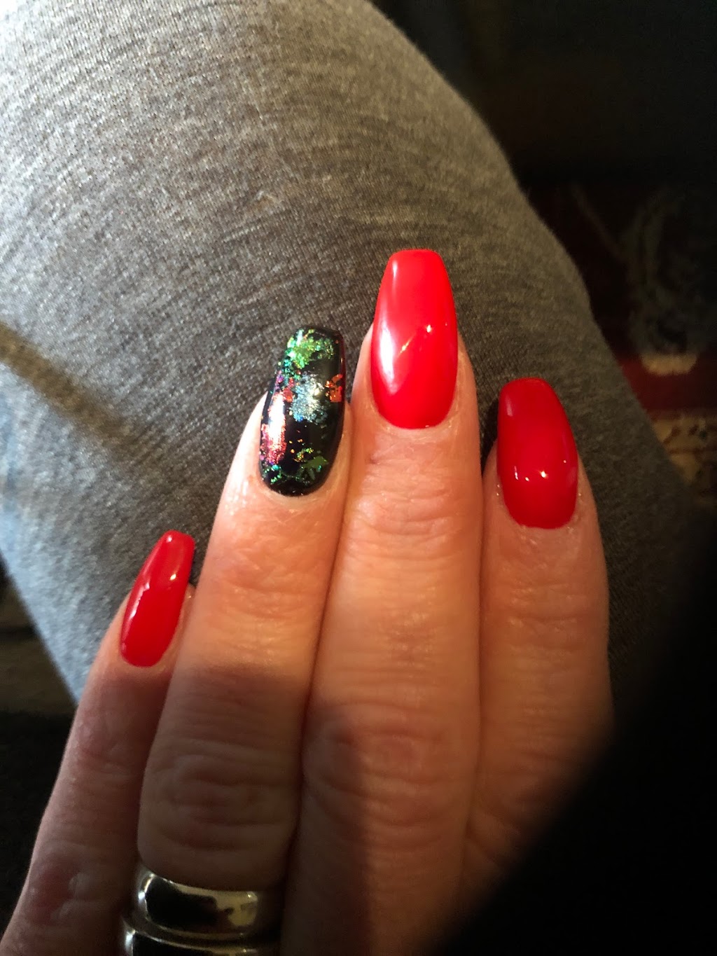 Mai Nails & Spa | 1166 Commissioners Rd E, London, ON N5Z 4R3, Canada | Phone: (519) 601-0800