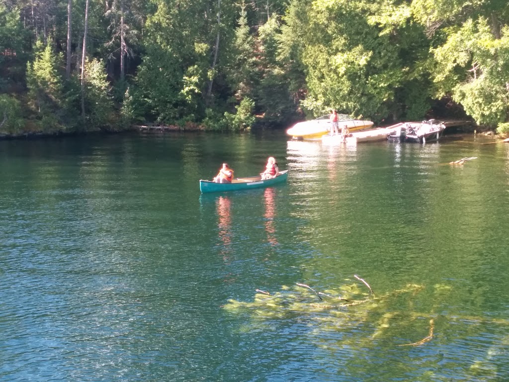 Three Buoys Houseboat Vacations | 25 Lakeshore Dr, Temagami, ON P0H 2H0, Canada | Phone: (705) 569-3455