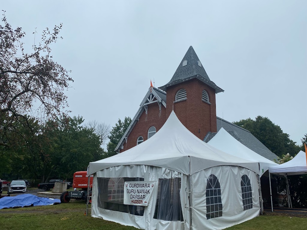 Gurdwara Guru Nanak Darbar Hudson | 513 Rue Main, Hudson, QC J0P 1H0, Canada | Phone: (514) 578-9749