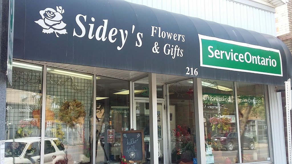 Sideys Flowers & Gifts | 249 Johnson Dr, Shelburne, ON L0N 1S1, Canada | Phone: (905) 834-3636