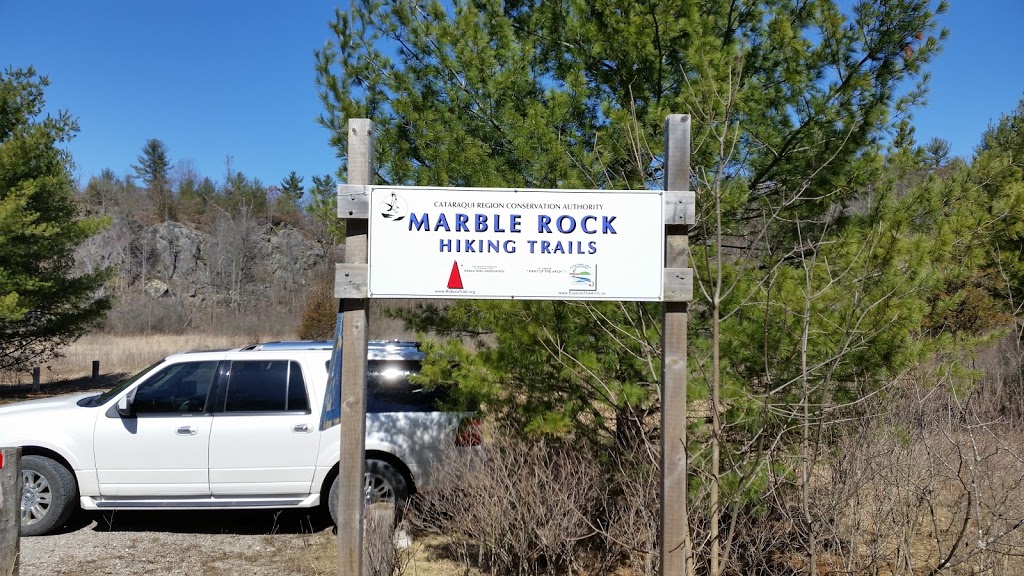 Marble Rock Conservation Area Parking | 866-980 Marble Rock Rd, Gananoque, ON K7G 2V4, Canada