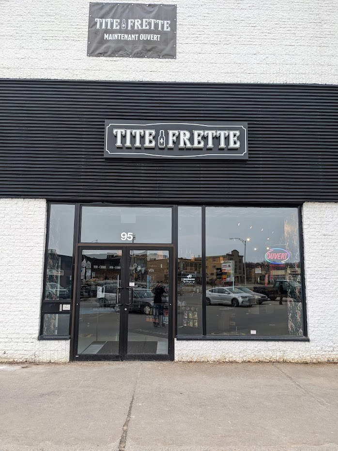 Tite Frette | 95 Bd du Curé-Labelle Local 2, Sainte-Thérèse, QC J7E 2Z7, Canada | Phone: (450) 818-2143