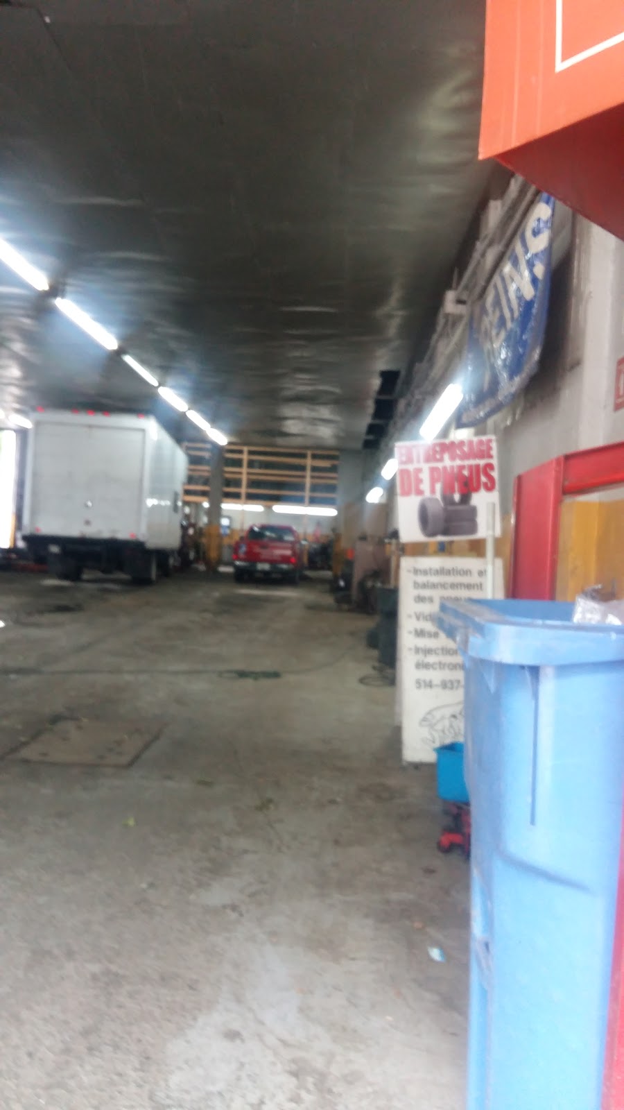 Garage Service Inc City Brakes | 2318 Rue Saint-Patrick, Montréal, QC H3K 1B6, Canada | Phone: (514) 937-9322