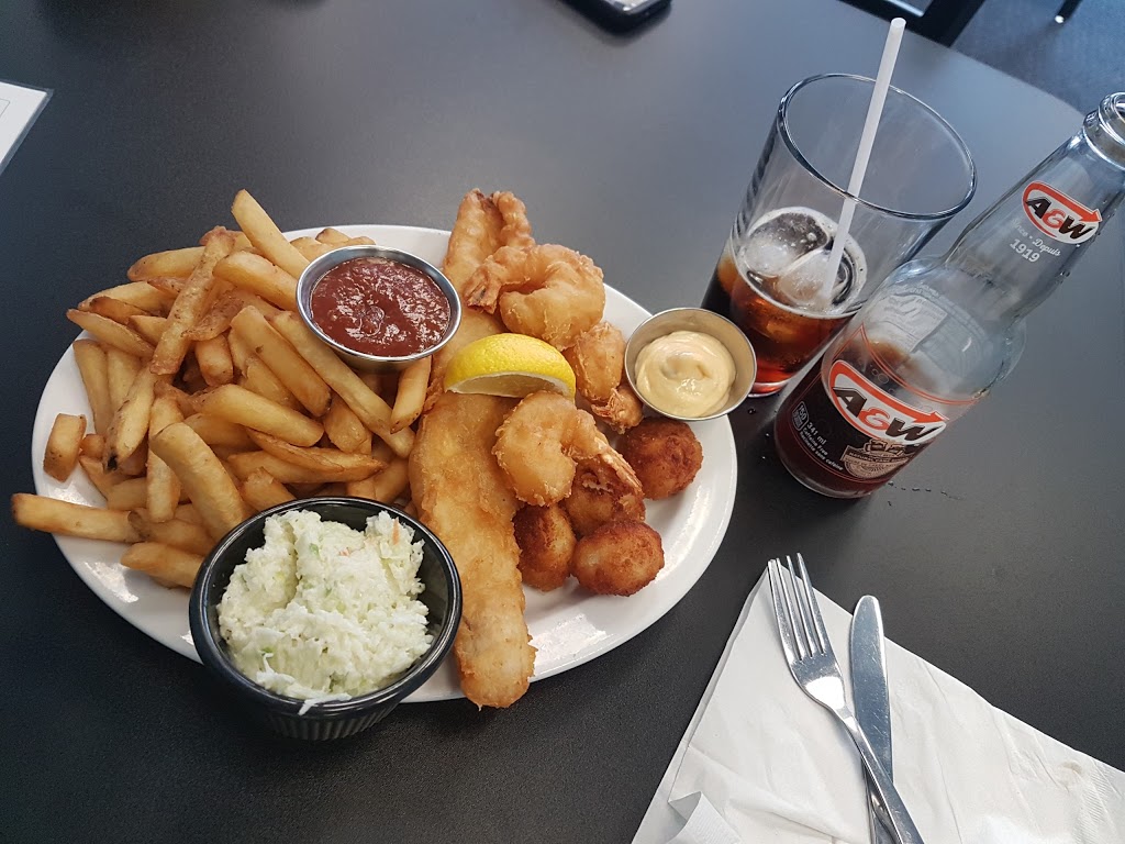 Beamsville Fish & Chips | 5001 Greenlane, Beamsville, ON L0R 1B3, Canada | Phone: (905) 563-0344