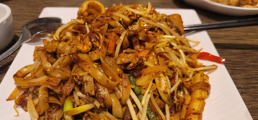 Pho Pad Thai Aurora | 650 Wellington St E Unit 7, Aurora, ON L4G 7N2, Canada | Phone: (905) 503-8885