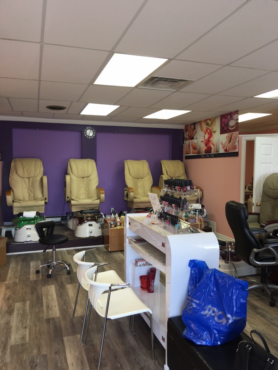 Princess Nails & Spa | 761 Davis Dr, Newmarket, ON L3Y 2R2, Canada | Phone: (905) 235-2968