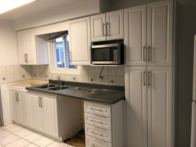 Jas Kitchen Cabinets | 266 Rutherford Rd S Unit#6, Brampton, ON L6W 3N3, Canada | Phone: (416) 666-1087