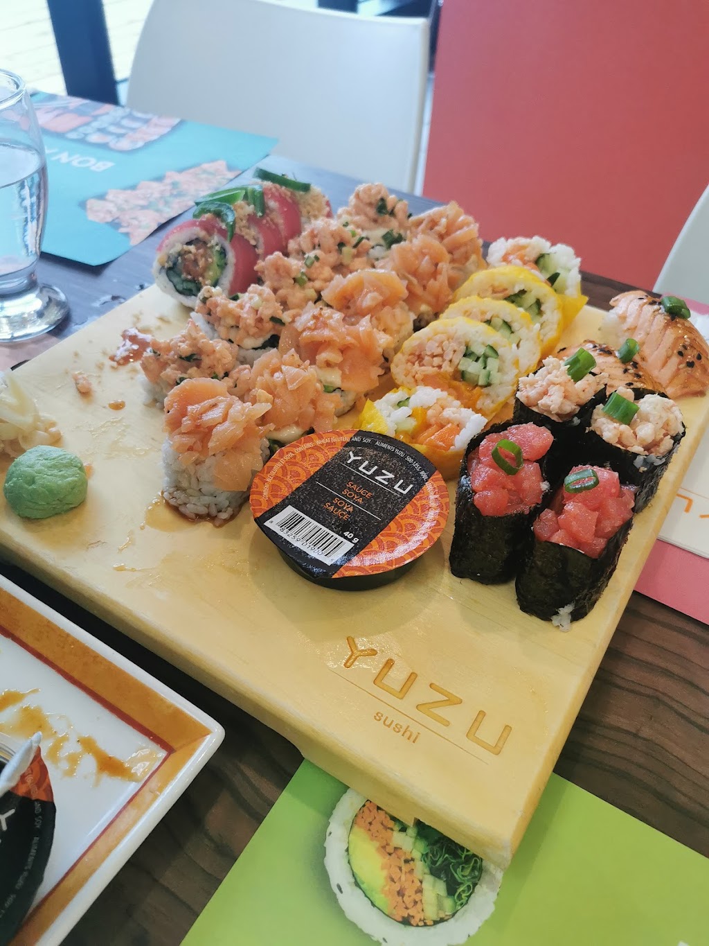 Yuzu sushi | 495 Av. du Pont S, Alma, QC G8B 5T7, Canada | Phone: (418) 769-2255