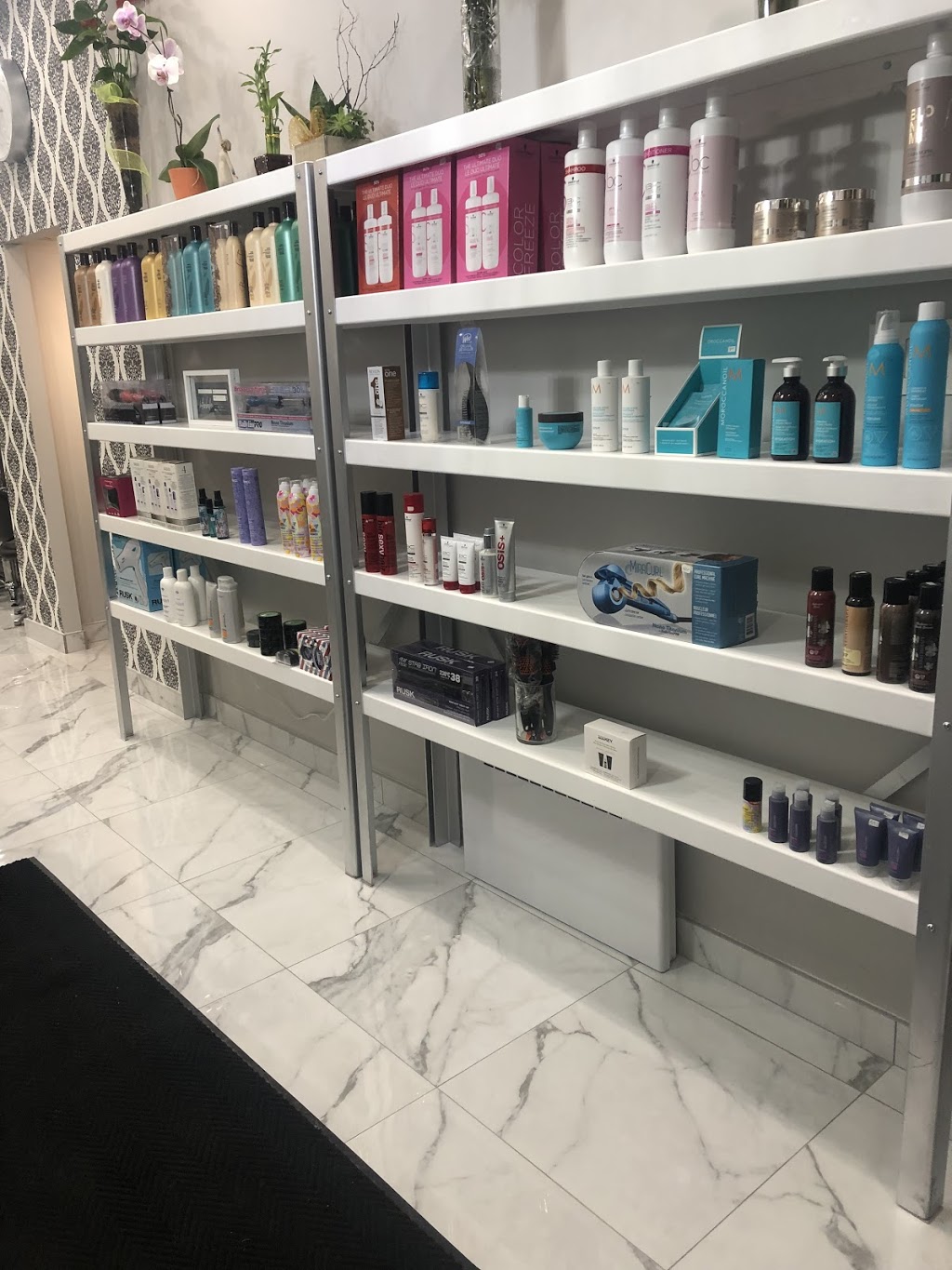 Salon Interbella | 4681 Boulevard Lavoisier, Saint-Léonard, QC H1R 3E9, Canada | Phone: (514) 326-3535