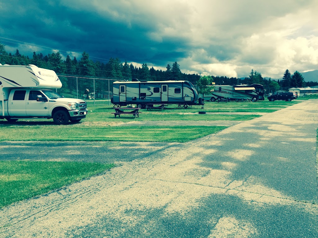 Regency Park RV Resort | 2414 Cranbrook St N, Cranbrook, BC V1C 3T2, Canada | Phone: (250) 581-0776