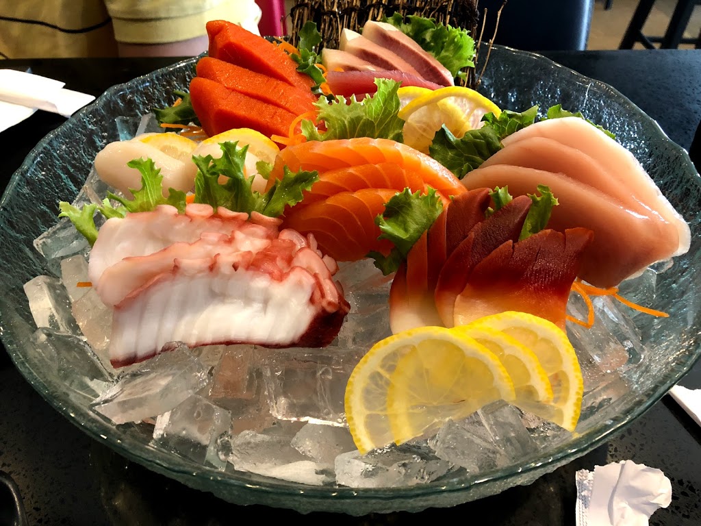 Takumi Sushi | 150 Crowfoot Crescent NW #311, Calgary, AB T3G 2L5, Canada | Phone: (403) 475-2010