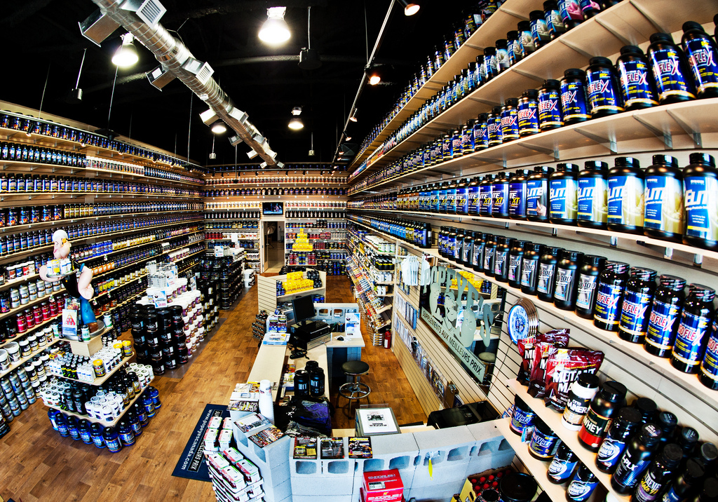 Popeyes Supplements Vaughan | 7887 Weston Rd Unit #18, Woodbridge, ON L4L 1A6, Canada | Phone: (905) 850-9300