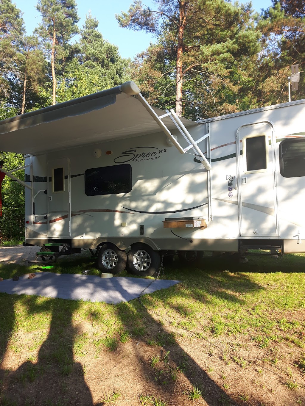 Lafontaine RV Park | 240 Lafontaine Rd E, Tiny, ON L9M 0S2, Canada | Phone: (844) 727-9617