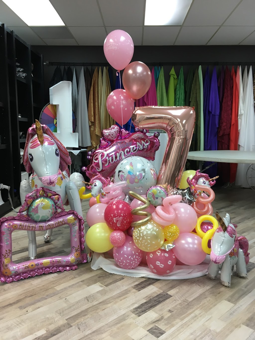 Cody Party Rentals & Balloon Design | 195 Menten Pl, Ottawa, ON K2H 2C5, Canada | Phone: (613) 226-4780