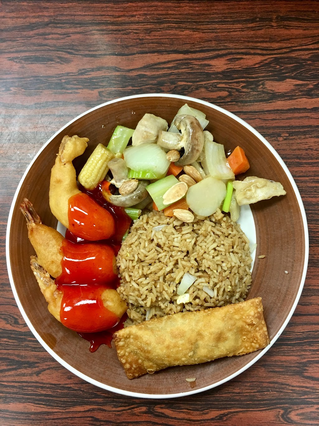 Goldenview Chinese Restaurant | 6675 Falconer Dr, Mississauga, ON L5N 0C3, Canada | Phone: (905) 821-1313