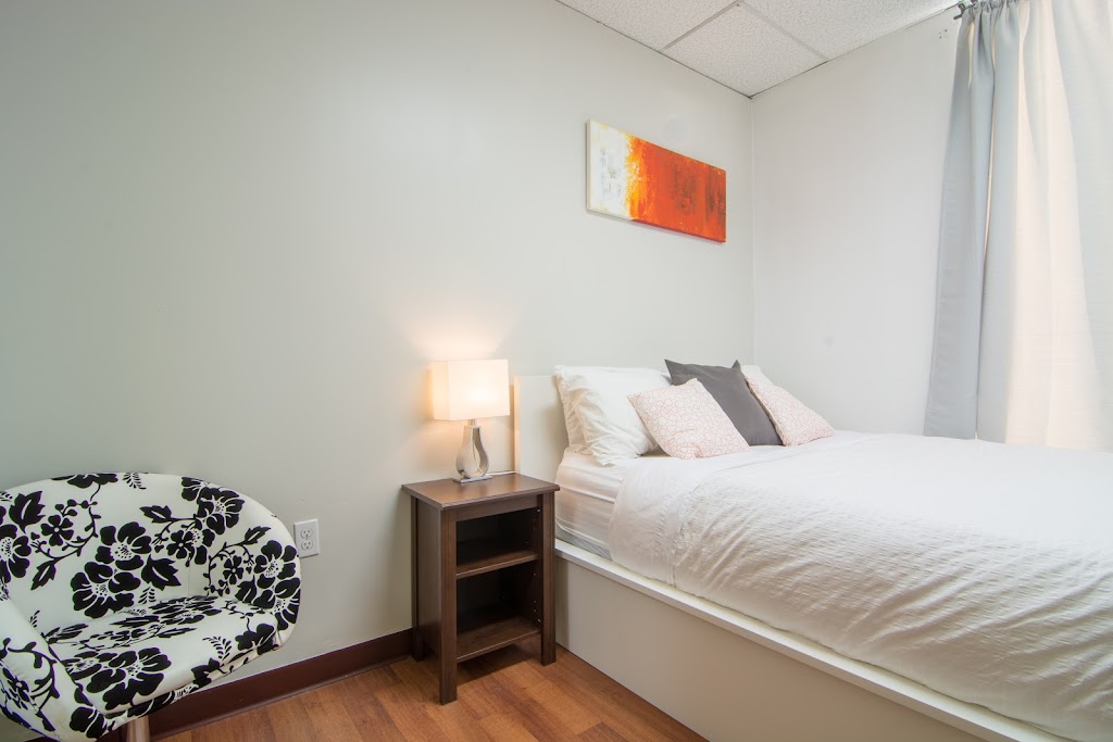 Wicked Hostels - Calgary | 811 7 St SW, Calgary, AB T2P 1Z5, Canada | Phone: (403) 265-8777