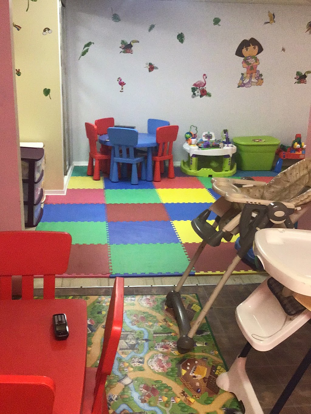 Nursery Small Jardin | 536 70e Av, Laval, QC H7V 2P9, Canada | Phone: (450) 973-9476