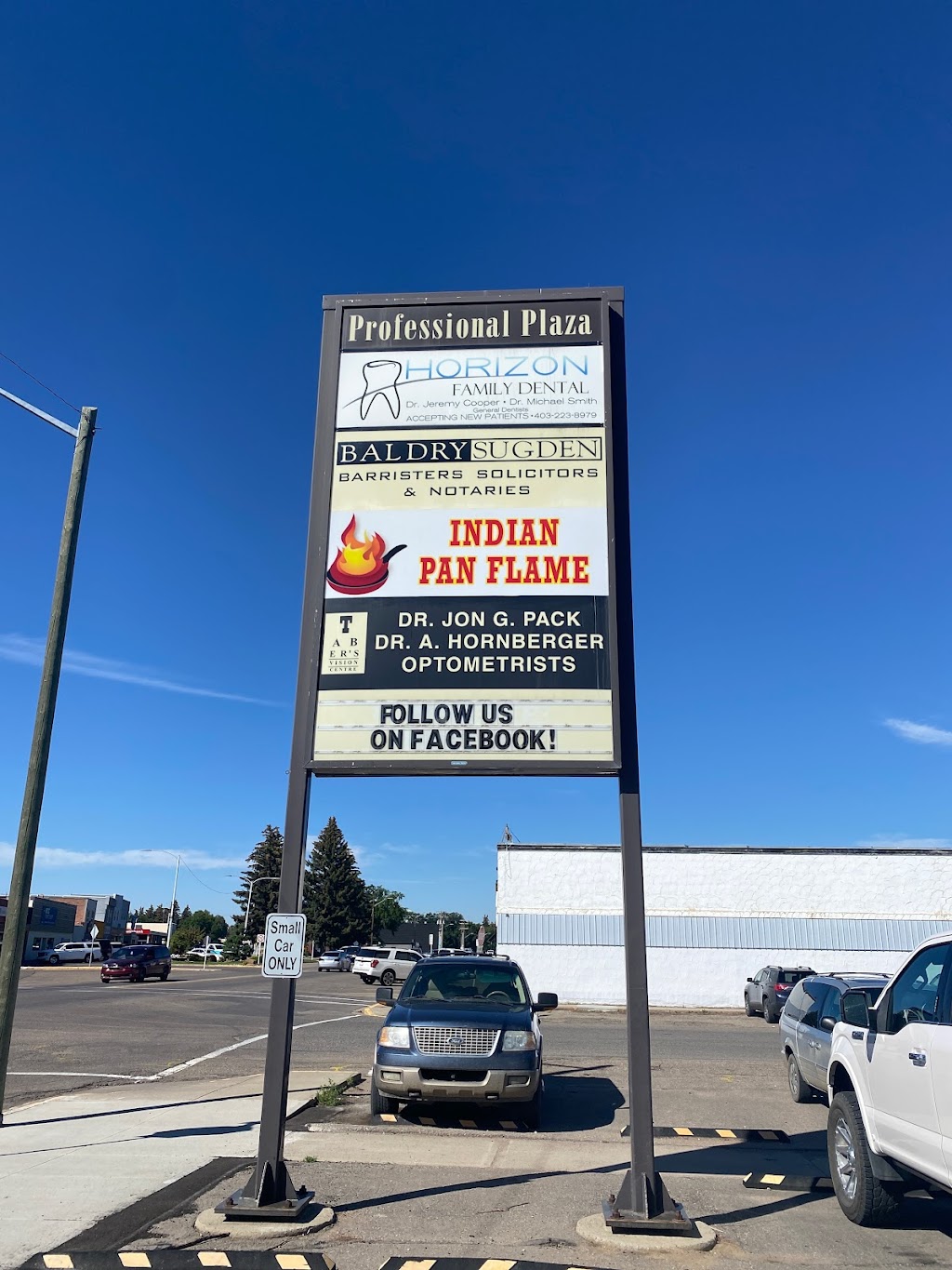 Indian Pan Flame Taber | 5401 50 Ave, Taber, AB T1G 1M2, Canada | Phone: (403) 223-3363