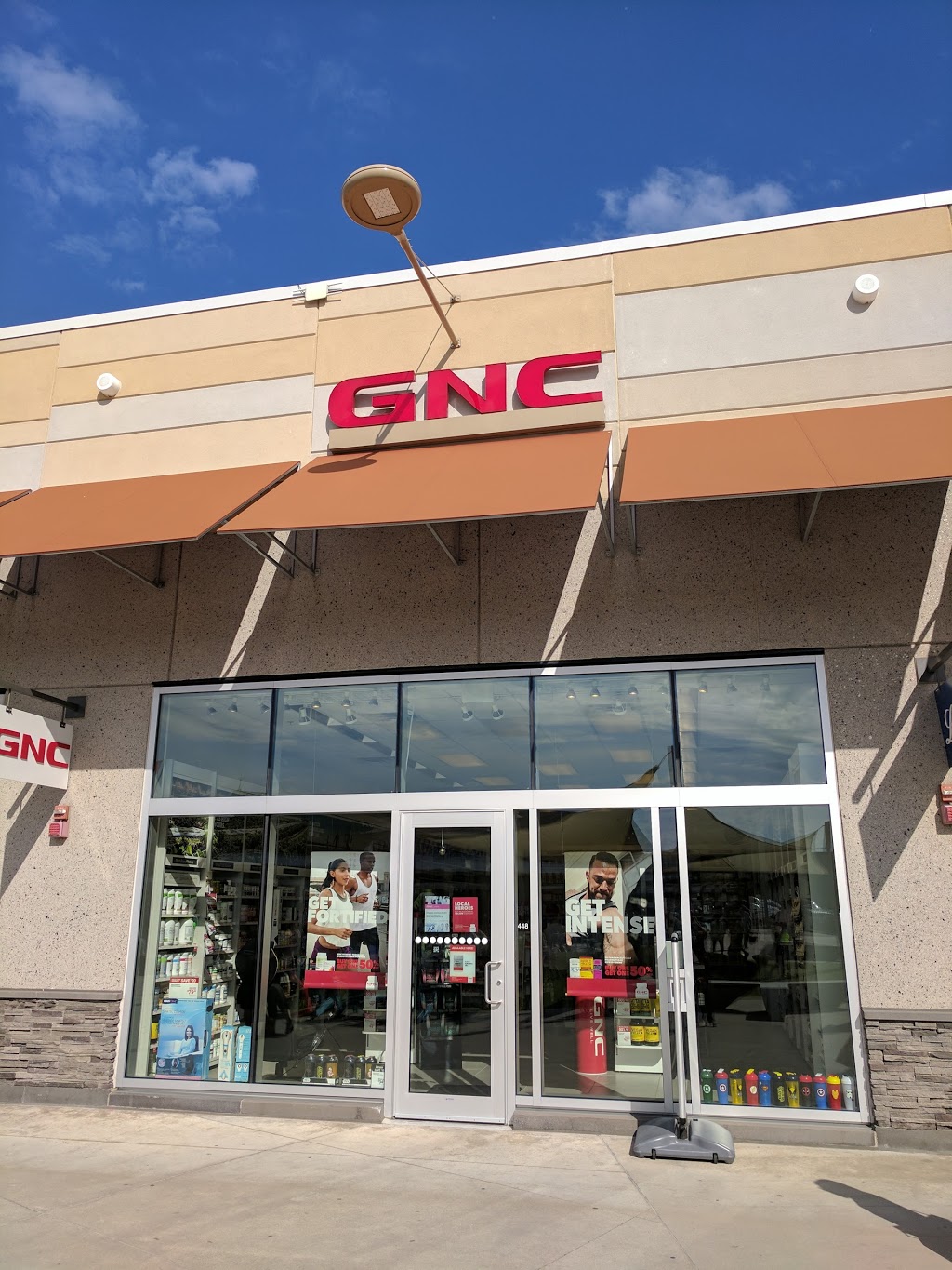 GNC - General Nutrition Centres | 300 Taylor Road, Outlet Collection on Niagara, Niagara-on-the-Lake, ON L0S 1J0, Canada | Phone: (905) 988-1513