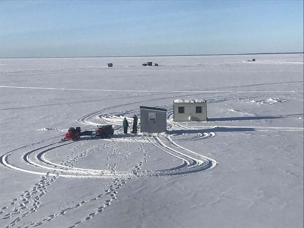 Chilly Willys Ice Fishing Adventures | 22 Sandy Bay Rd, Callander, ON P0H 1H0, Canada | Phone: (705) 477-3076