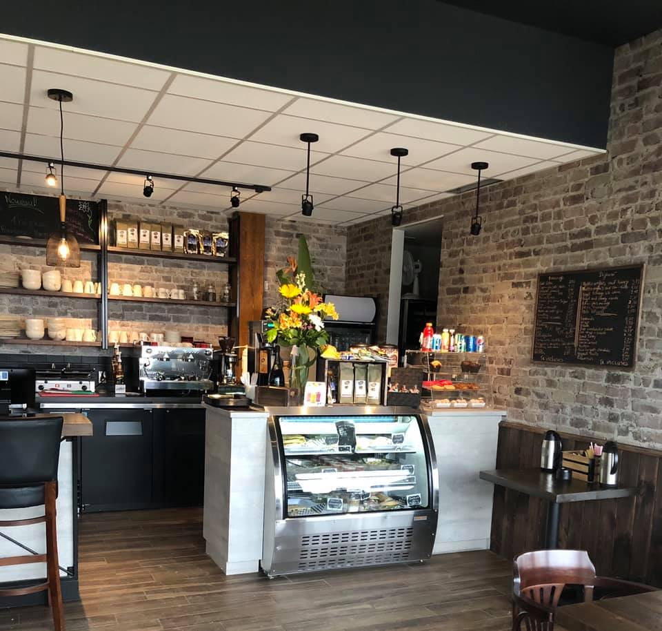 Café Bistro L’Equestria | 1215 Avenue des Oiselets, Bécancour, QC G9H 4P7, Canada | Phone: (450) 513-1426