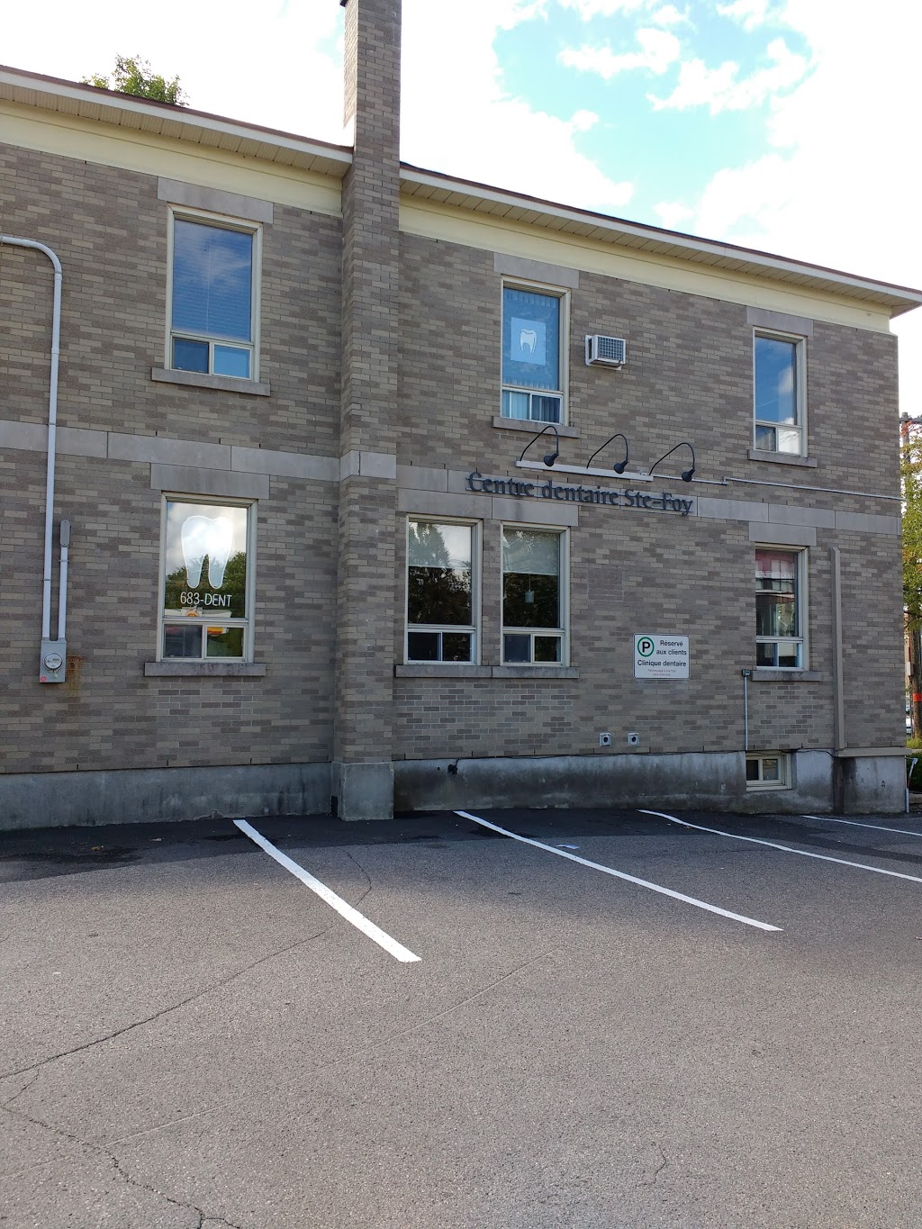 Centre Dentaire Ste-Foy | 2145 Ch Ste-Foy, Québec, QC G1V 1S1, Canada | Phone: (418) 683-3368
