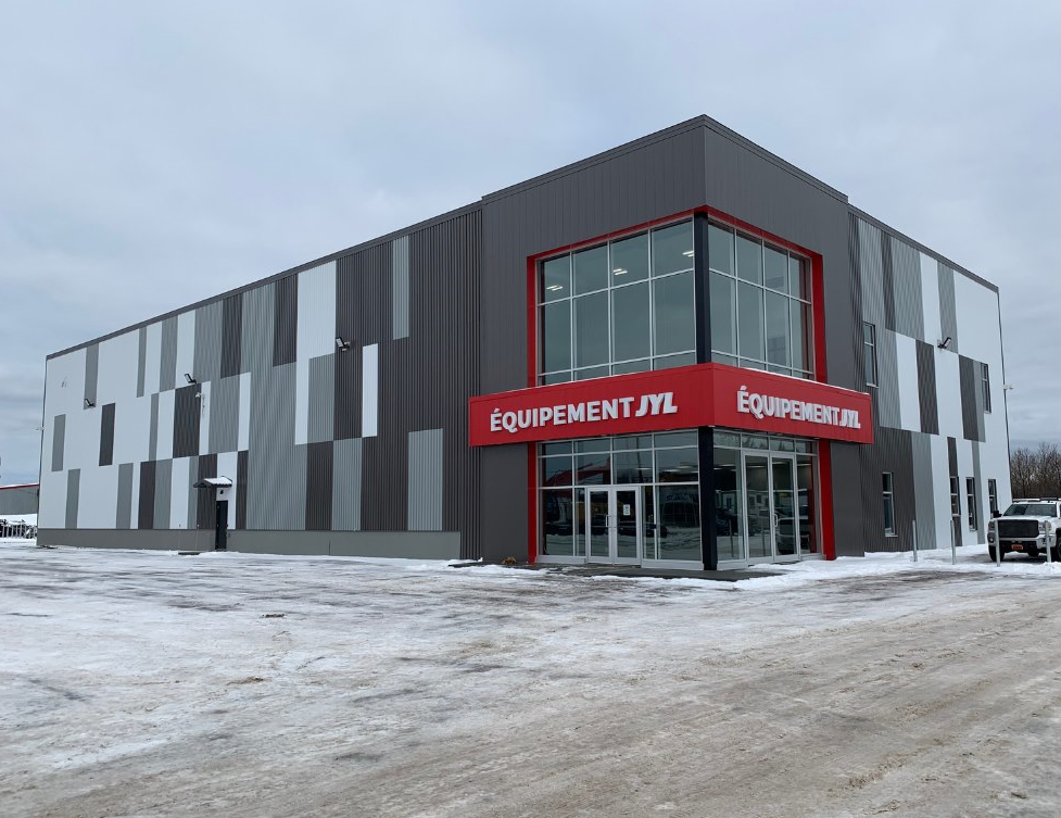 Equipement J Y L | 1547 Bd du Royaume O, Chicoutimi, QC G7H 5B1, Canada | Phone: (418) 698-6656