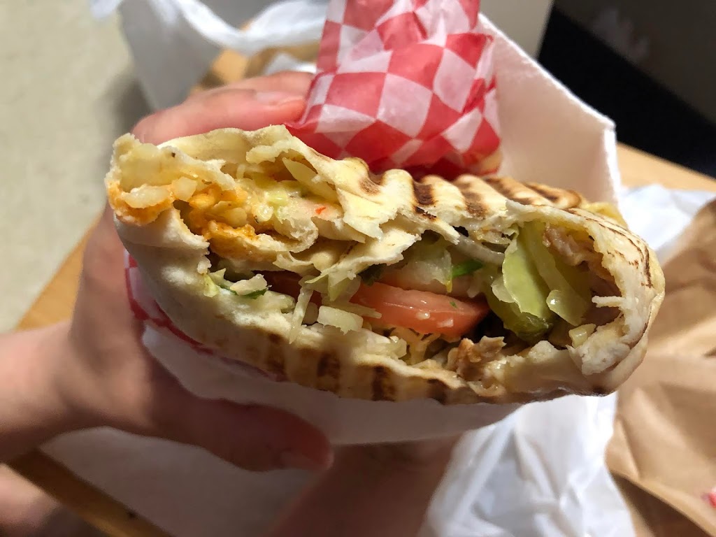 Delicious Shawarma and Falafel | 10-2950 Birchmount Rd, Scarborough, ON M1W 3G5, Canada | Phone: (416) 495-0123