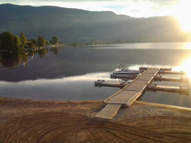 Safari Beach Resort | 5815 Oleander Dr, Osoyoos, BC V0H 1V1, Canada | Phone: (250) 495-7217