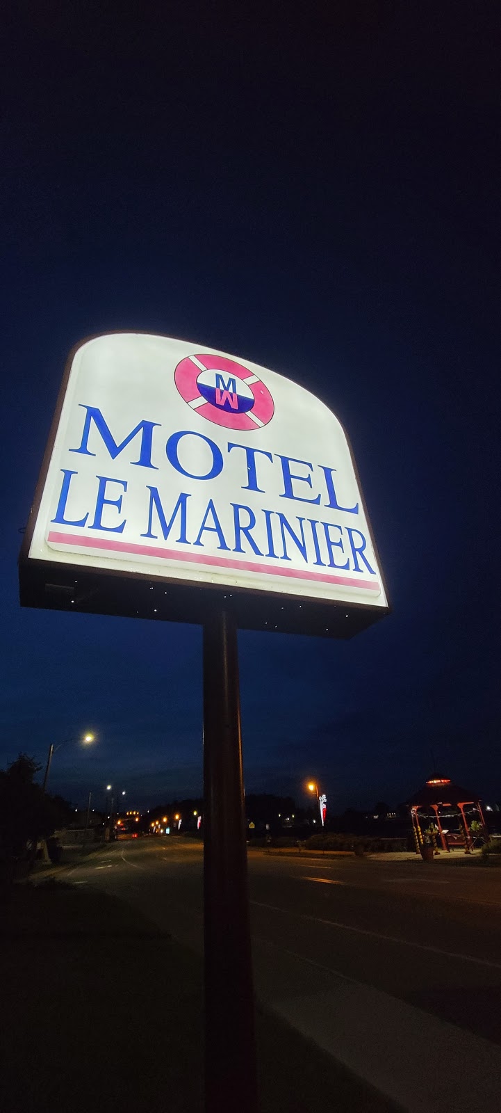 Motel Le Marinier Enr | 289 QC-138, Les Escoumins, QC G0T 1K0, Canada | Phone: (418) 233-3309