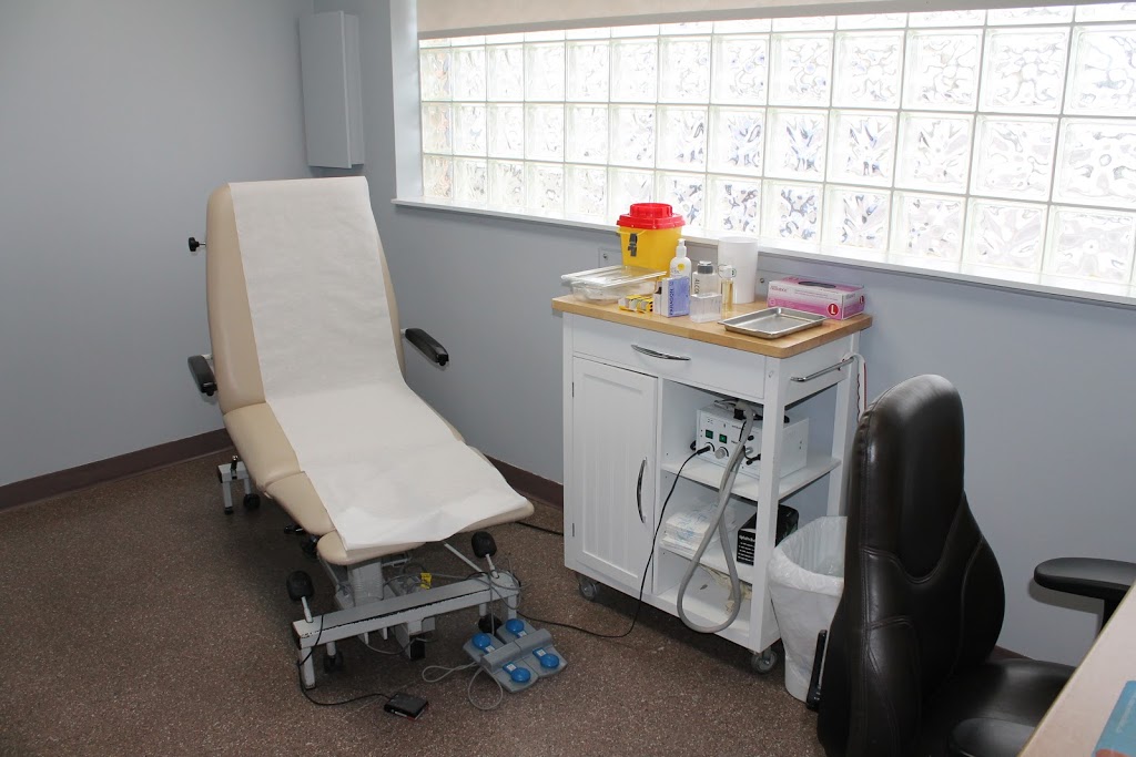 Simcoe Foot Clinic | 180 Parsons Rd #37, Alliston, ON L9R 1E8, Canada | Phone: (705) 435-3668