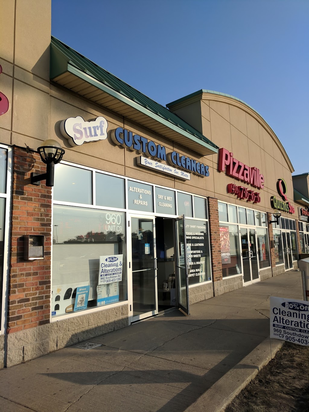 Surf Custom Cleaners | 960 Southdown Rd, Mississauga, ON L5J 2Y4, Canada | Phone: (905) 403-1080