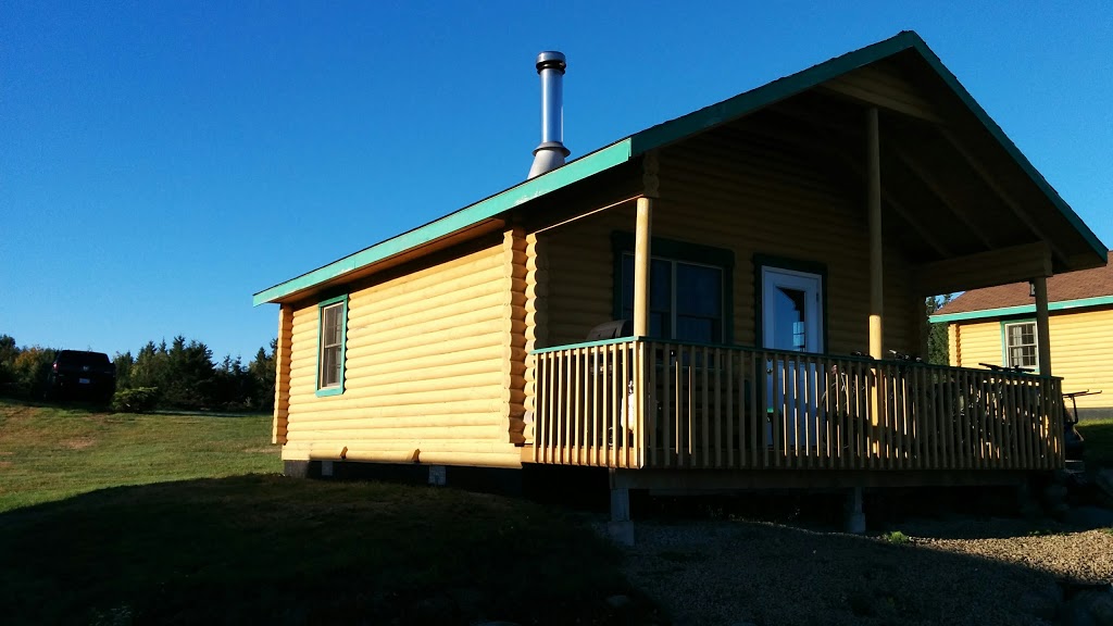 Lunenburg Oceanview Chalets | 78 Old Blue Rocks Rd, Lunenburg, NS B0J 2C0, Canada | Phone: (902) 640-3344