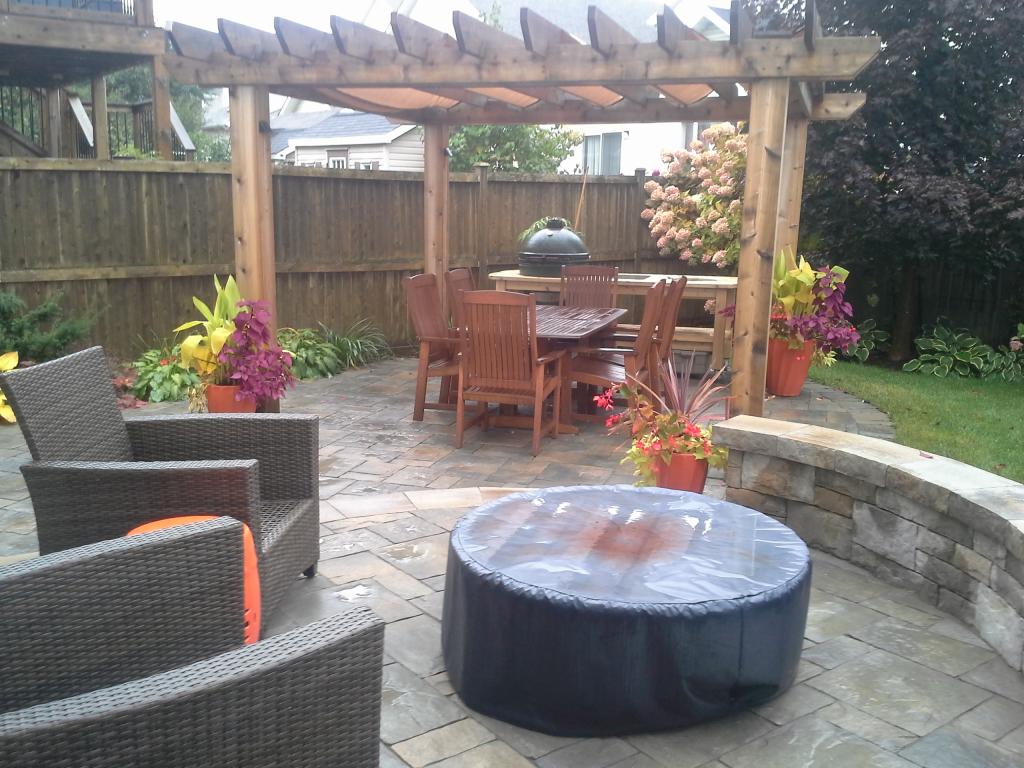 Newfoundlandscape Design & Construction Inc. | 38 Sunvale Way, Nepean, ON K2G 6Y1, Canada | Phone: (613) 298-5041