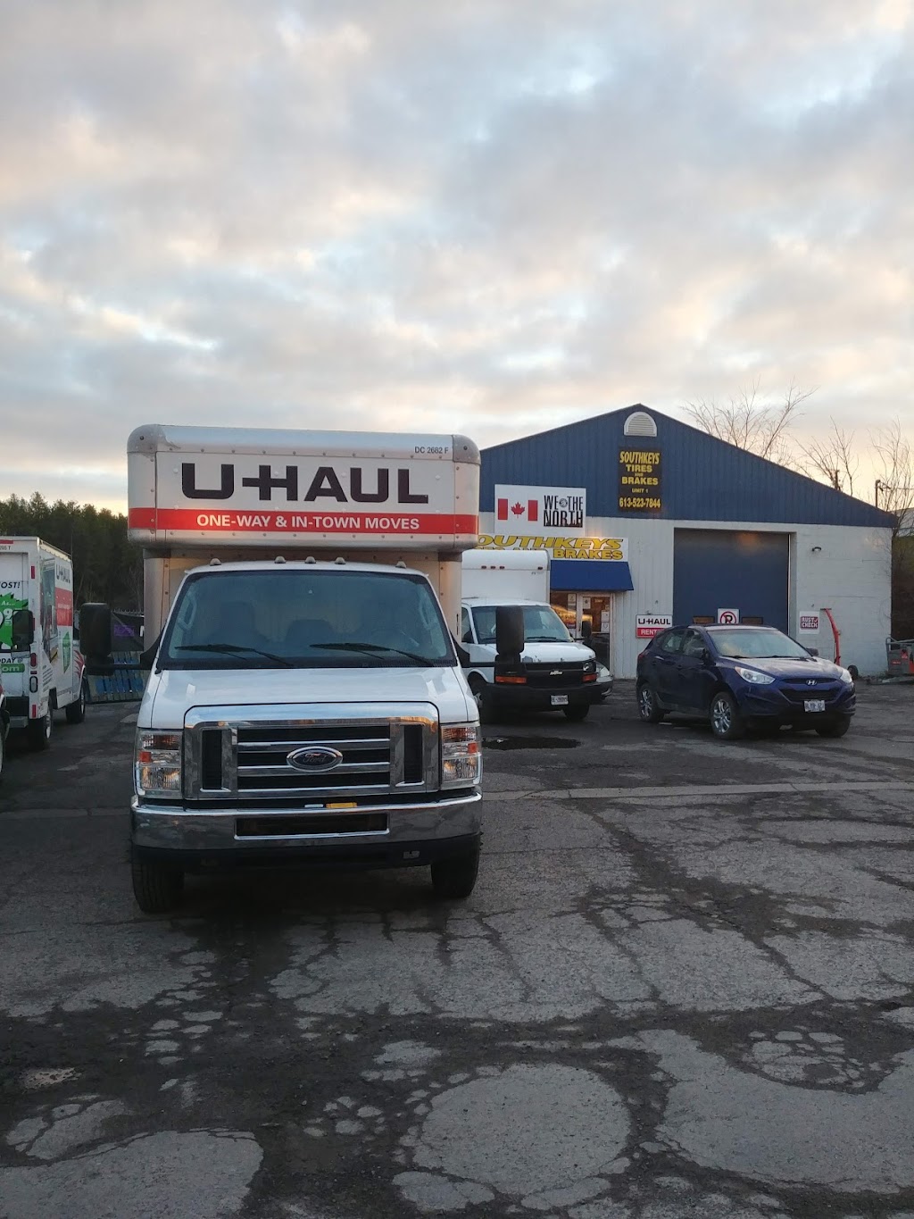 Southkeys Tires and Brakes | 2638 Mac St, Gloucester, ON K1V 8V1, Canada | Phone: (613) 523-7844