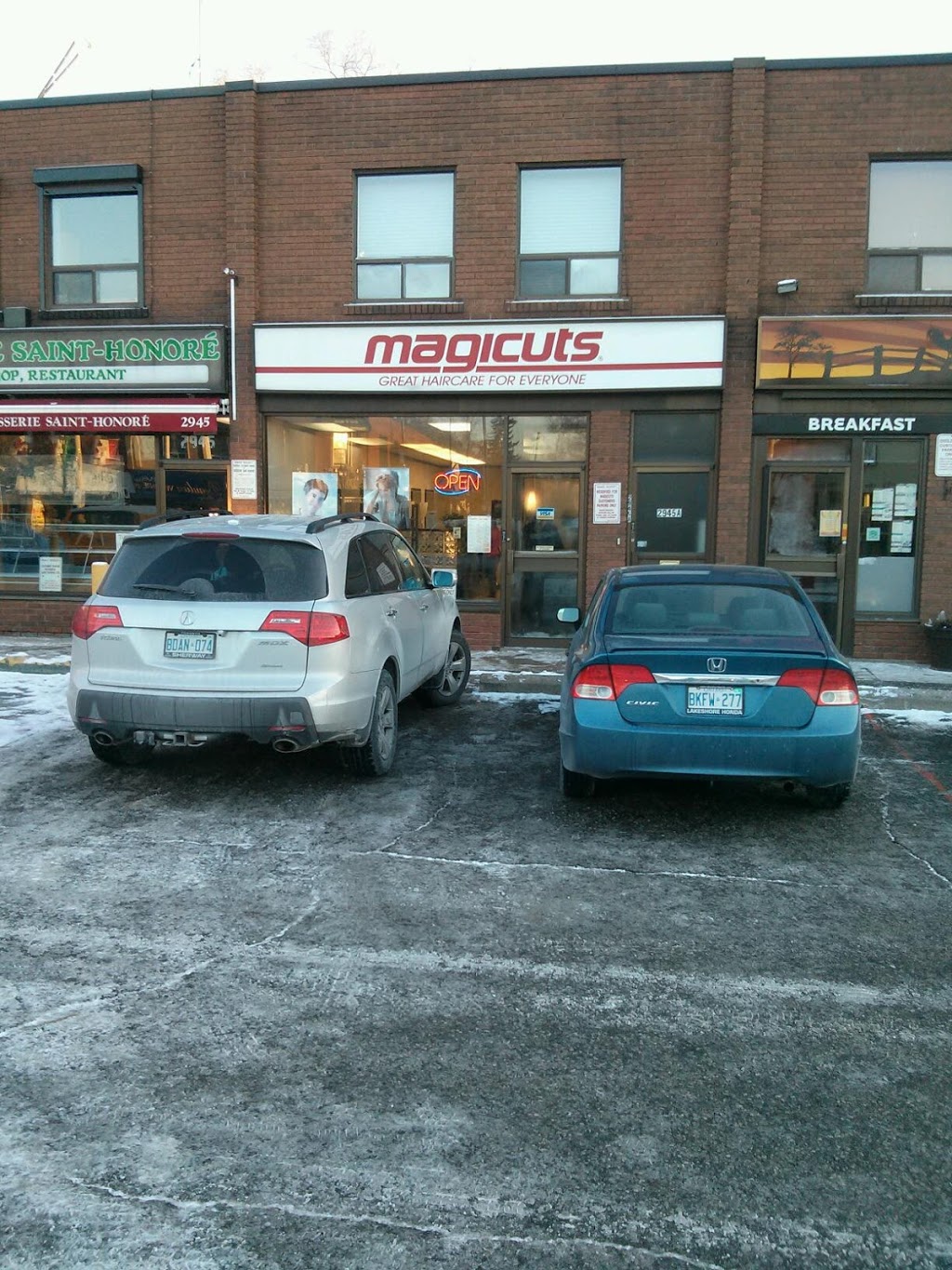 Magicuts | 2945 Bloor St W, Etobicoke, ON M8X 1B3, Canada | Phone: (416) 231-6533