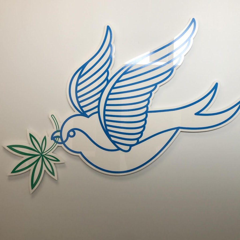 BlueBird Cannabis Co. Kanata Dispensary | 499 Terry Fox Dr Unit 60, Kanata, ON K2T 1H7, Canada | Phone: (613) 672-2233