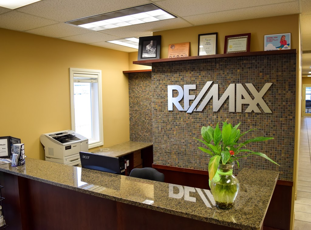 RE/MAX Shuswap | 1111 Lakeshore Dr W, Salmon Arm, BC V1E 1E4, Canada | Phone: (250) 832-7051