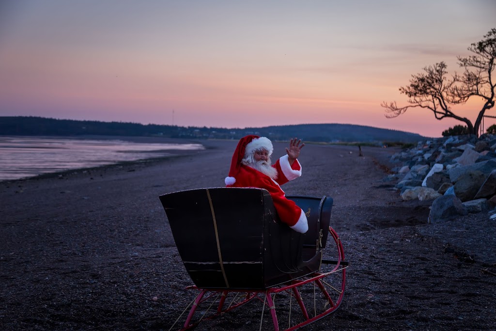 Lets go see Santa | 15 Beach St, St. Martins, NB E5R 1C6, Canada | Phone: (506) 647-1820