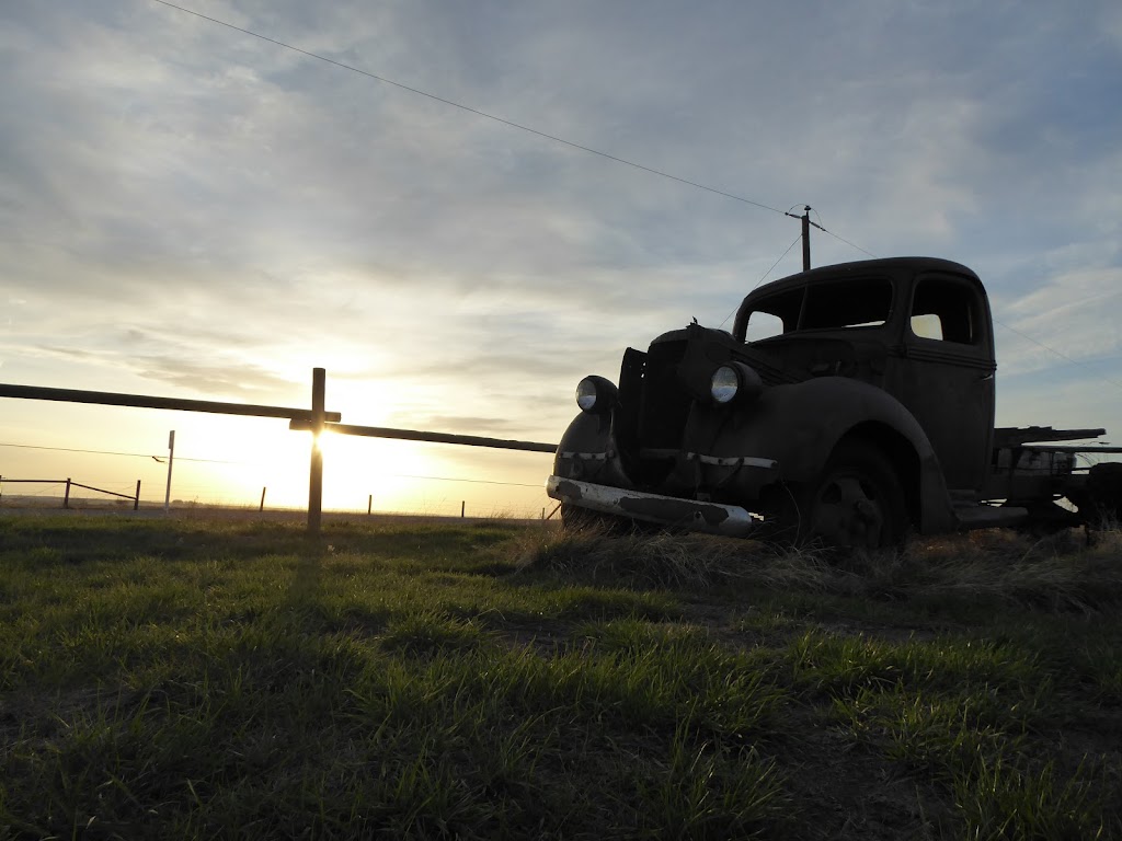 Windy Rafters Barn Dance | Range Rd 250, Macleod, AB T0L 0Z0, Canada | Phone: (403) 553-2130