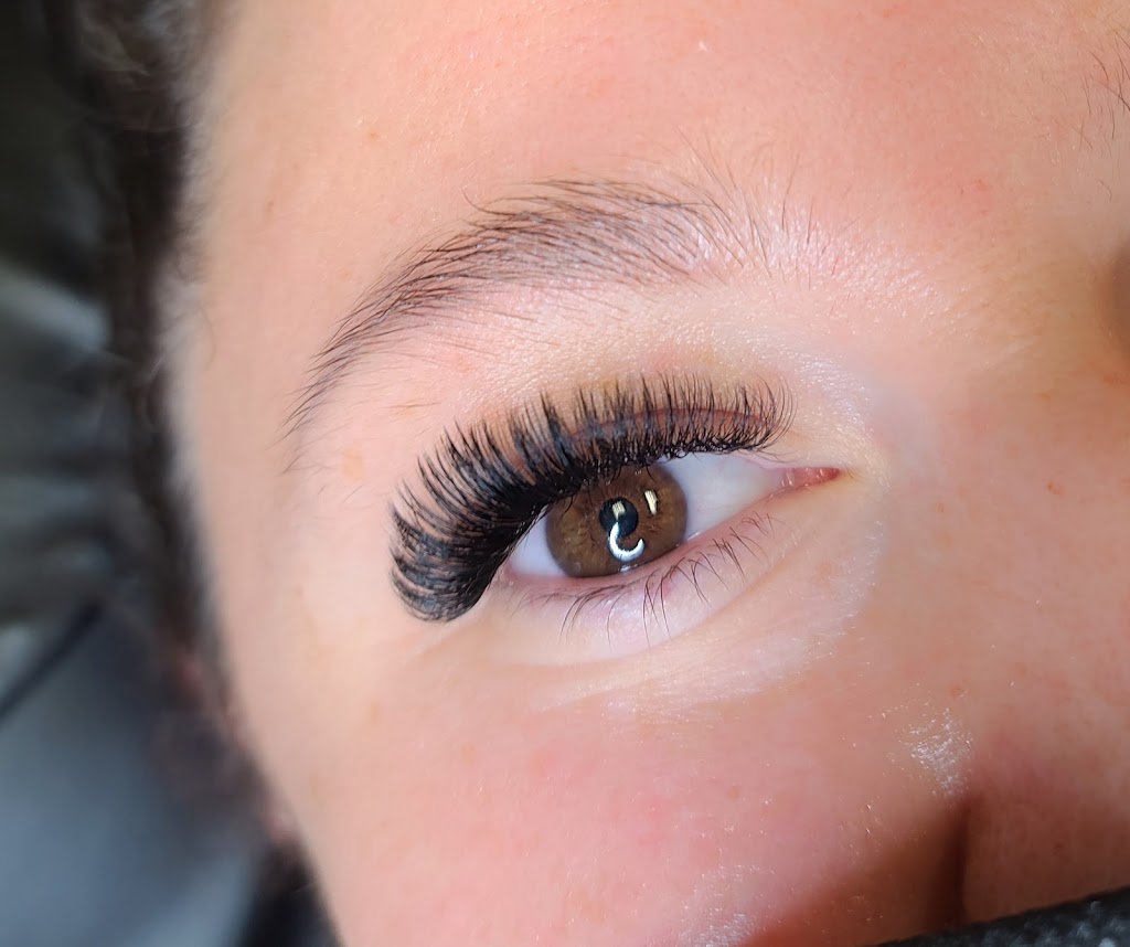 Albby Lashes | 103 Greenbury Close, Spruce Grove, AB T7X 4S3, Canada | Phone: (780) 296-6228