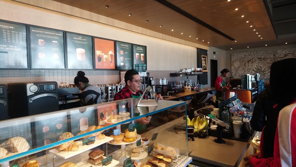 Starbucks | 666 Burnhamthorpe Rd, Etobicoke, ON M9C 2Z4, Canada | Phone: (437) 217-6918